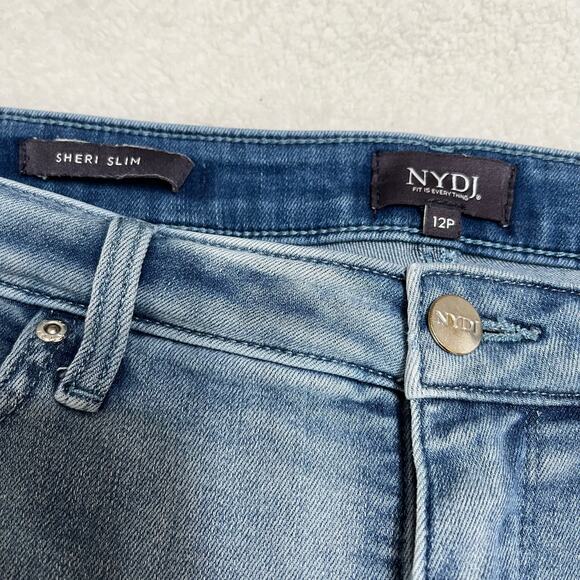 NYDJ Women’s Cropped Sheri Slim Jeans Sz 12P Stretch Rolled Bottom Soft - Picture 3 of 6